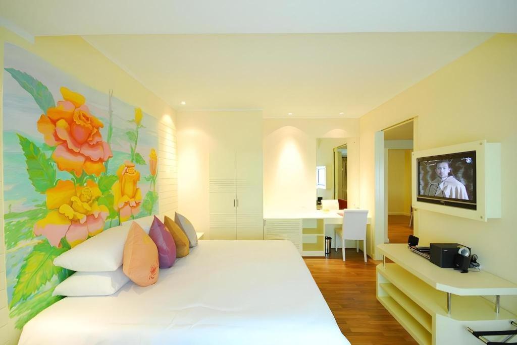 Hip Hotel Банкок Екстериор снимка